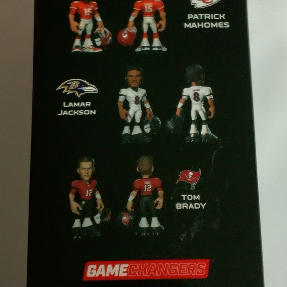 Aaron Rodgers game changers "6" inches figurine - Picture 5 of 5